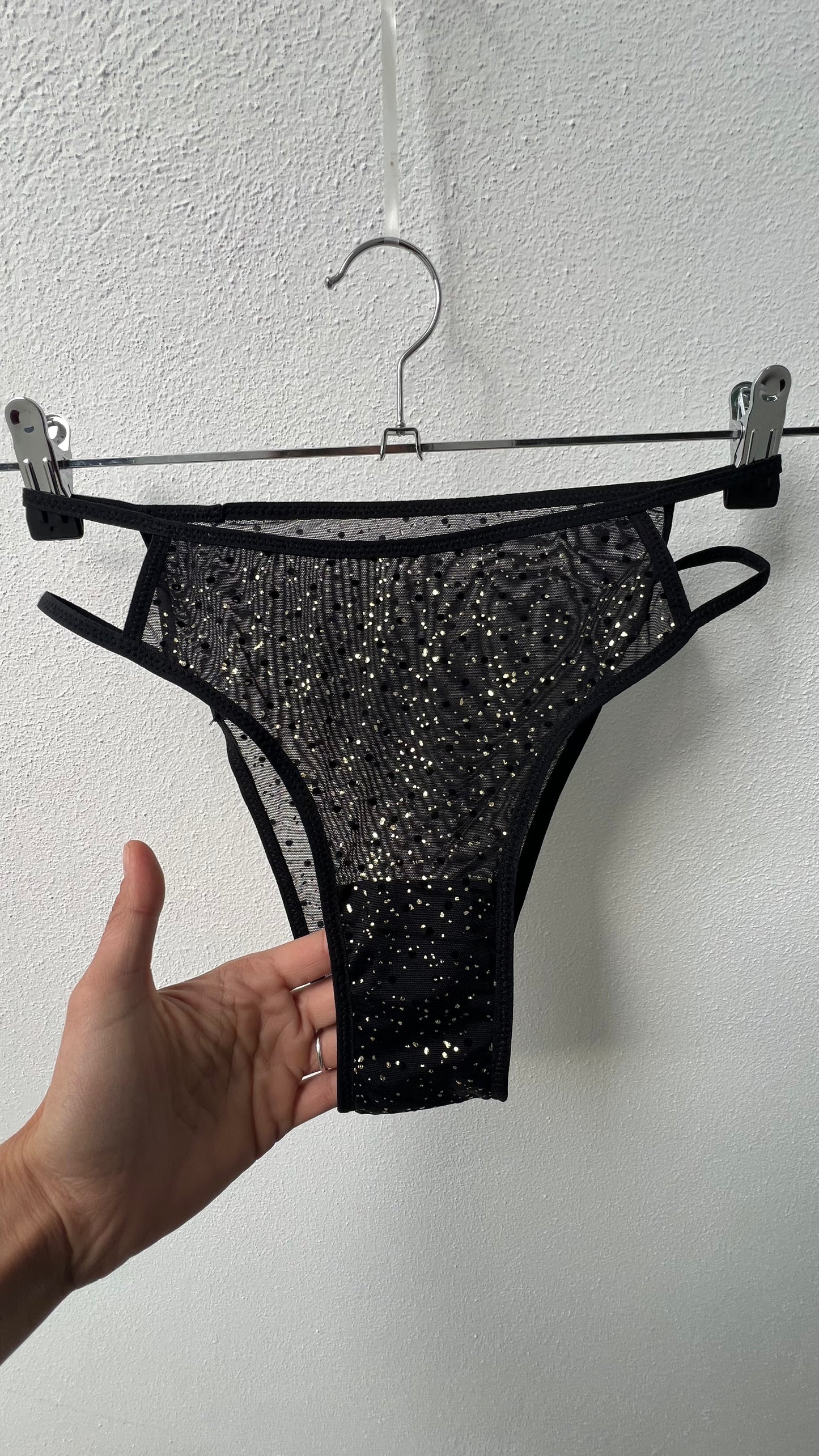 Slip artigianale in Tulle Lamé Gold