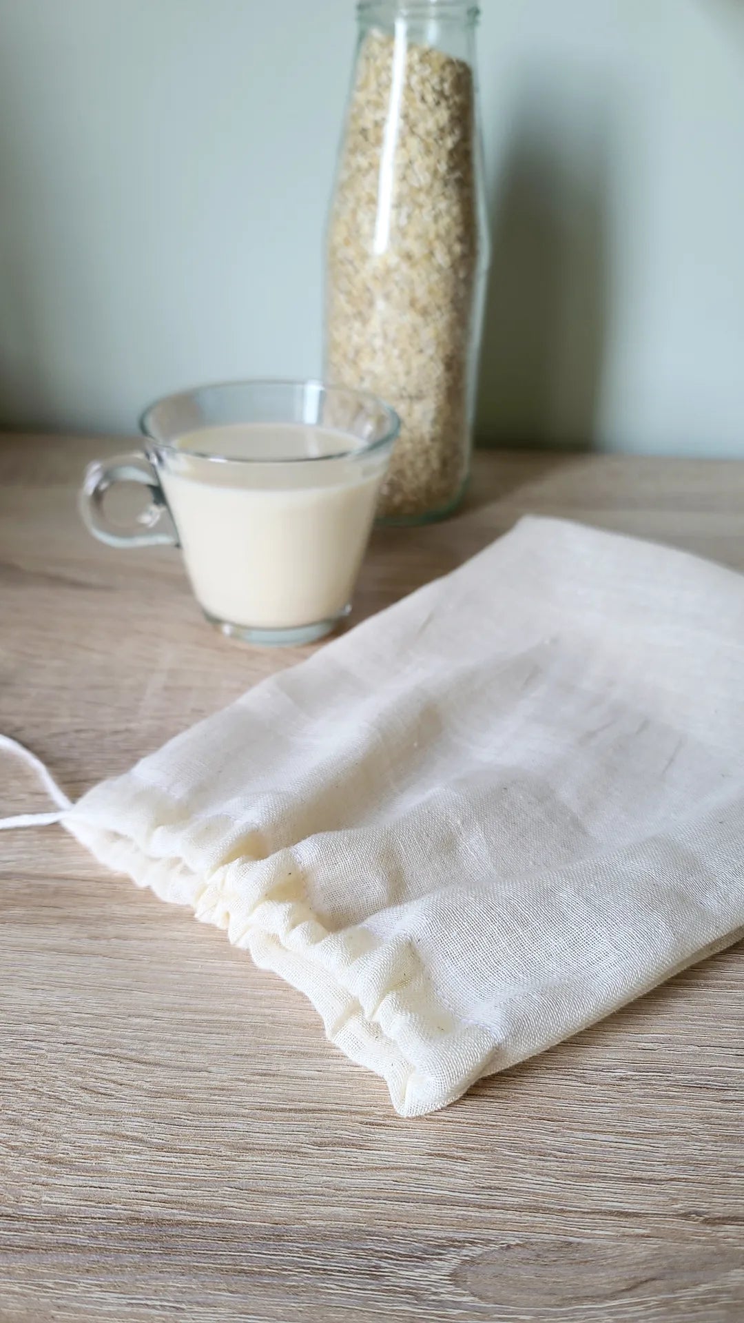 Filterbeutel für Pflanzenmilch in essbarer Gaze
