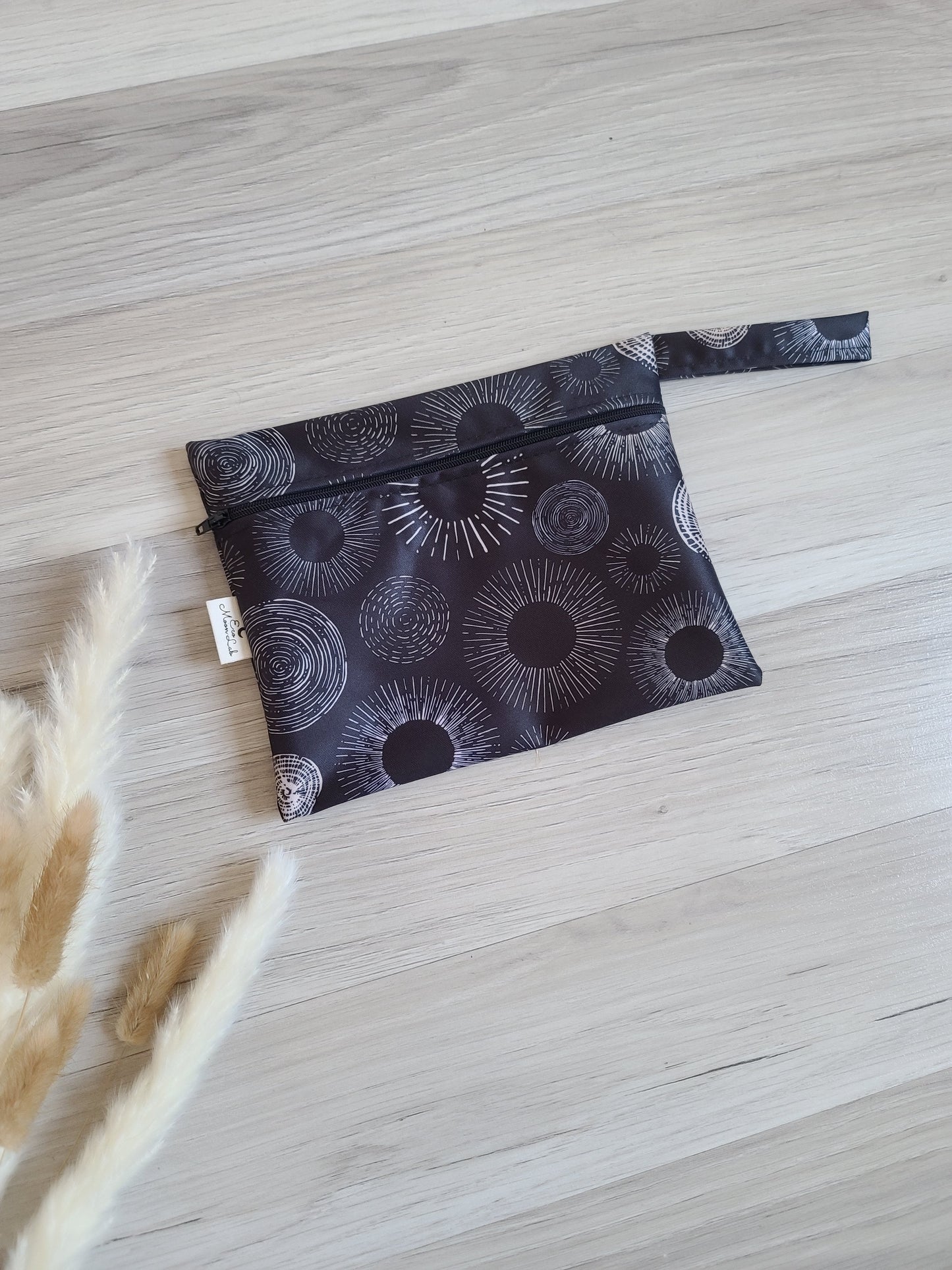 Piccola WetBag da borsetta per slip mestruali o assorbenti lavabili in PUL WATERPROOF tanti colori disponibili