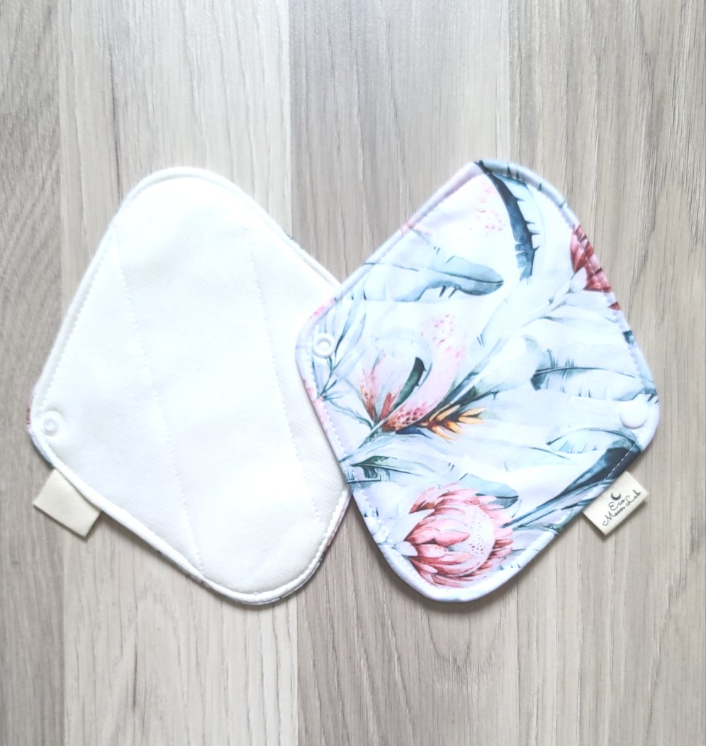 Eco-Set 4 Damenbinden + Wetbag