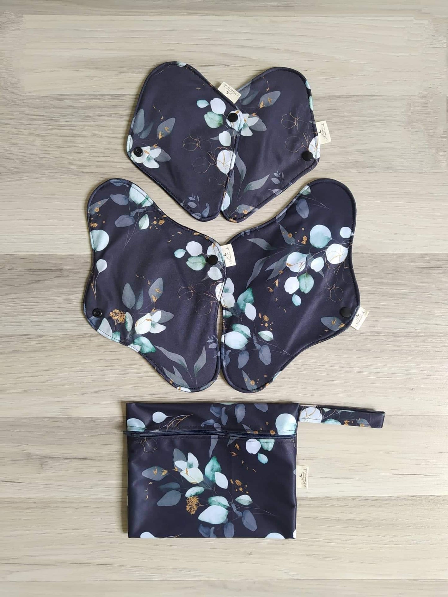 Eco-Set 4 Damenbinden + Wetbag